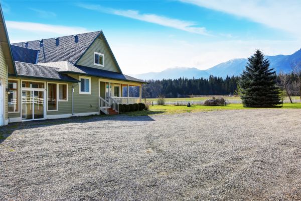 Driveway Gravel Leveling in Wexford